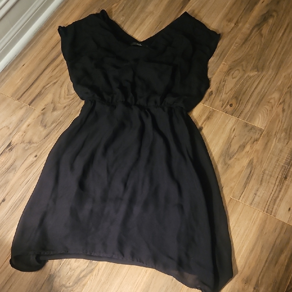Elegant Black Dress